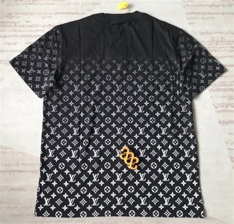 t shirt louis vuitton monogram|Louis Vuitton basic t shirt.